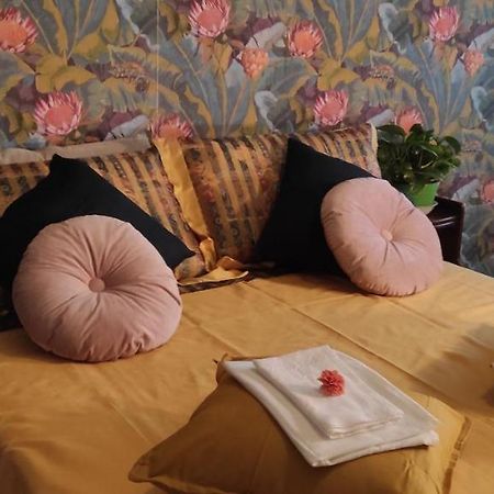 Accoglienza E Comfort Apartment Рим Екстериор снимка