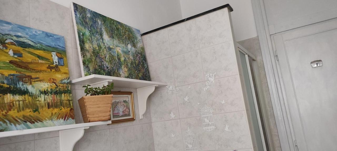 Accoglienza E Comfort Apartment Рим Екстериор снимка